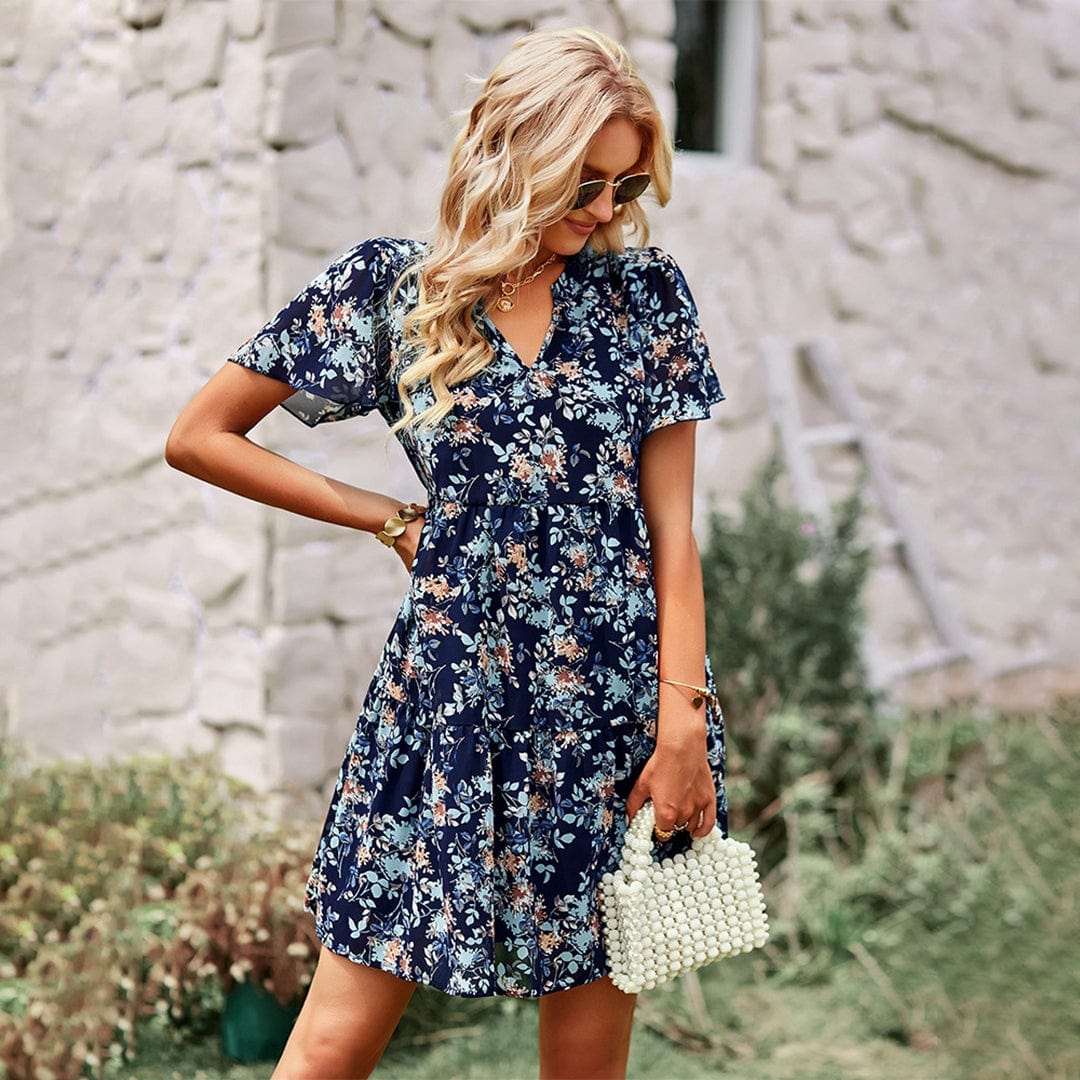 Elegante, gebloemde jurk voor dames - perfect voor de lente en zomer