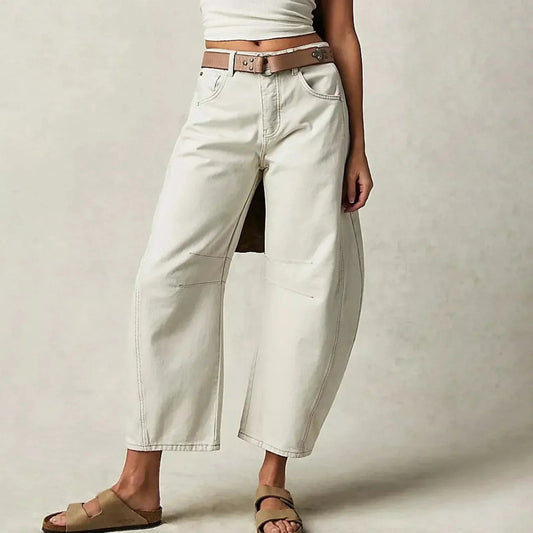 Trendy casual broek voor dames met een lichte pasvorm en modern design voor een stijlvolle look.