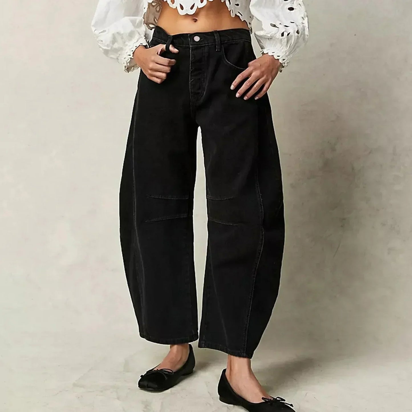 Trendy casual broek voor dames met een lichte pasvorm en modern design voor een stijlvolle look.