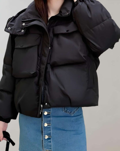 Warme gewatteerde katoenen jas voor dames, ideaal voor de herfst en winter, met een praktische capuchon en ruime zakken.