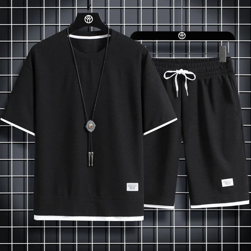 Zomerset voor mannen met shirt met korte mouwen en korte broek - stijlvol en comfortabel.